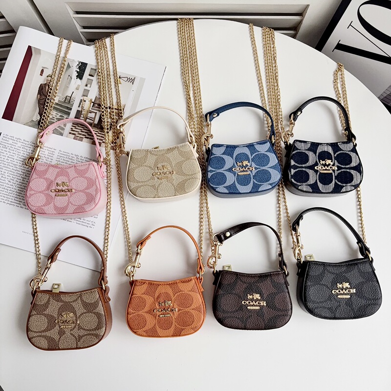 New European and American Trendy Brand Presbyopic-Style Airpodspro3 Protective Case with Chain, Crossbody Wearable, Suitable for Apple 4Th Generation Wireless Bluetooth Earphone Case, Leather Coin Purse, Small Bag, Universal for Huawei and Xiaomi