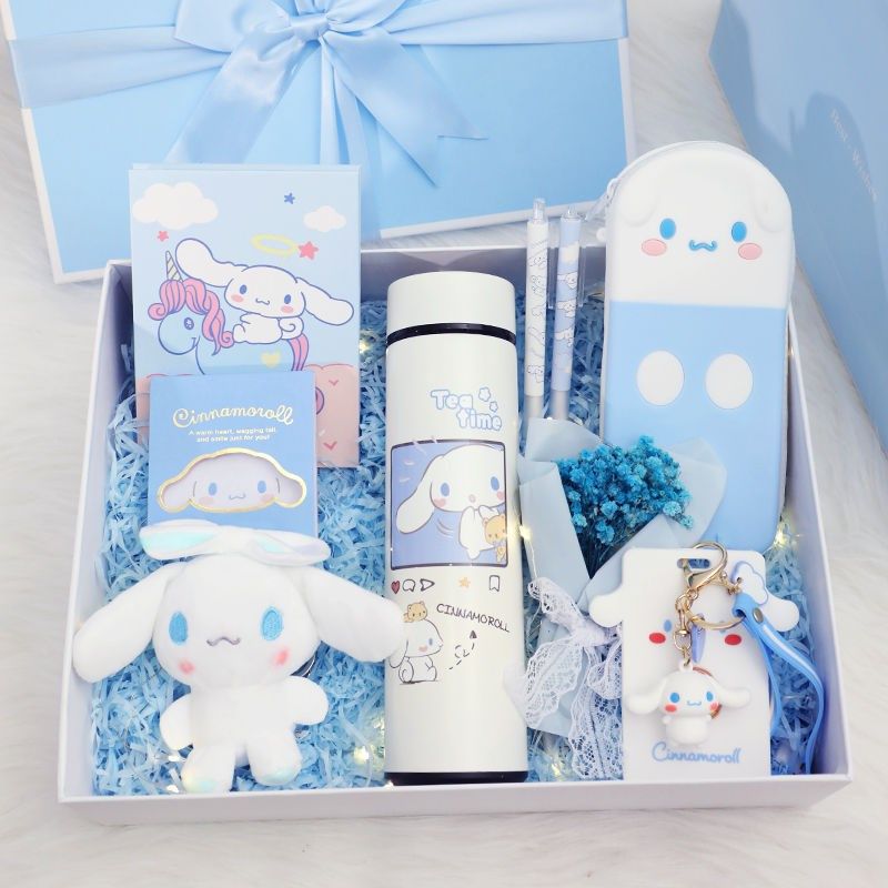 Birthday gifts for girls to send girlfriends to practical children and children's companions gift box limited Yugui dog Christmas