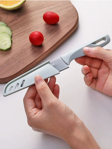 Кухонный фруктовый нож из нержавеющей стали.