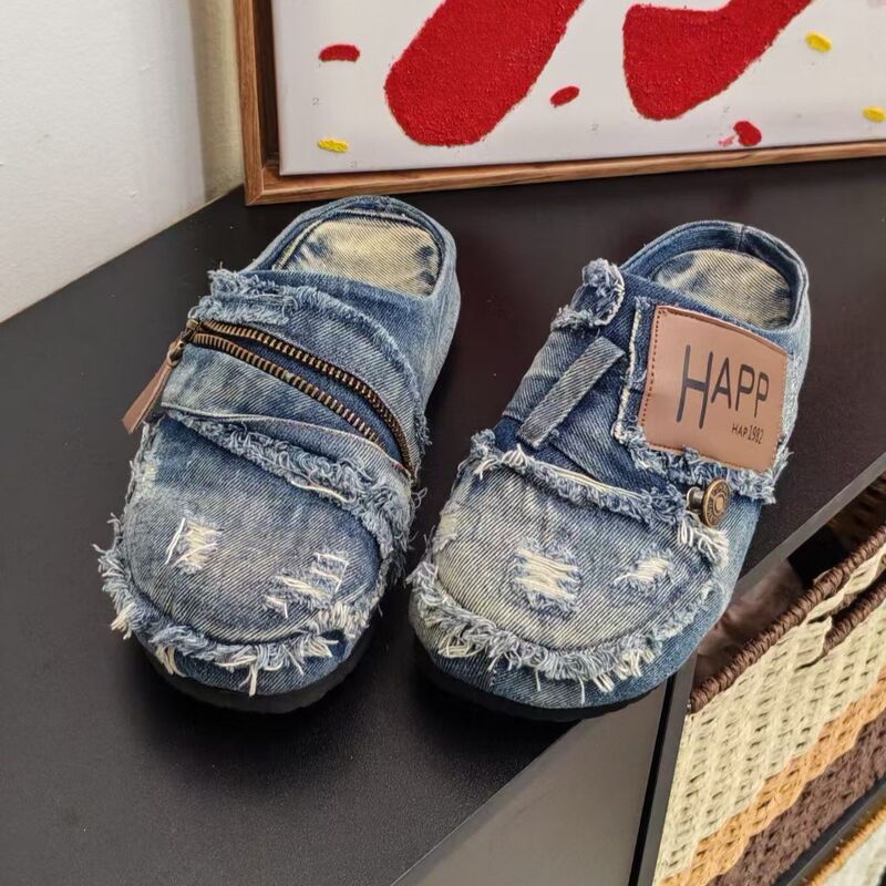 Men's Shoes 2026 Fashionable Zipper Design Denim Slippers Comfortable Versatile Distressed Lazy Style Home and Outdoor Wear Cloth Slippers Men's Shoes 2026 Fashionable Zipper Design Denim Slippers Comfortable Versatile Distressed Lazy Style Home and Outdoor Wear Cloth Slippers