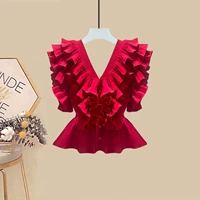 Красный вершина