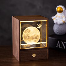 Thunder Lighting Lunar Light Astronaut Small Night Light Bedroom Bedside Table Lamp 3D Moon Planet Sleep Light for boys and girls