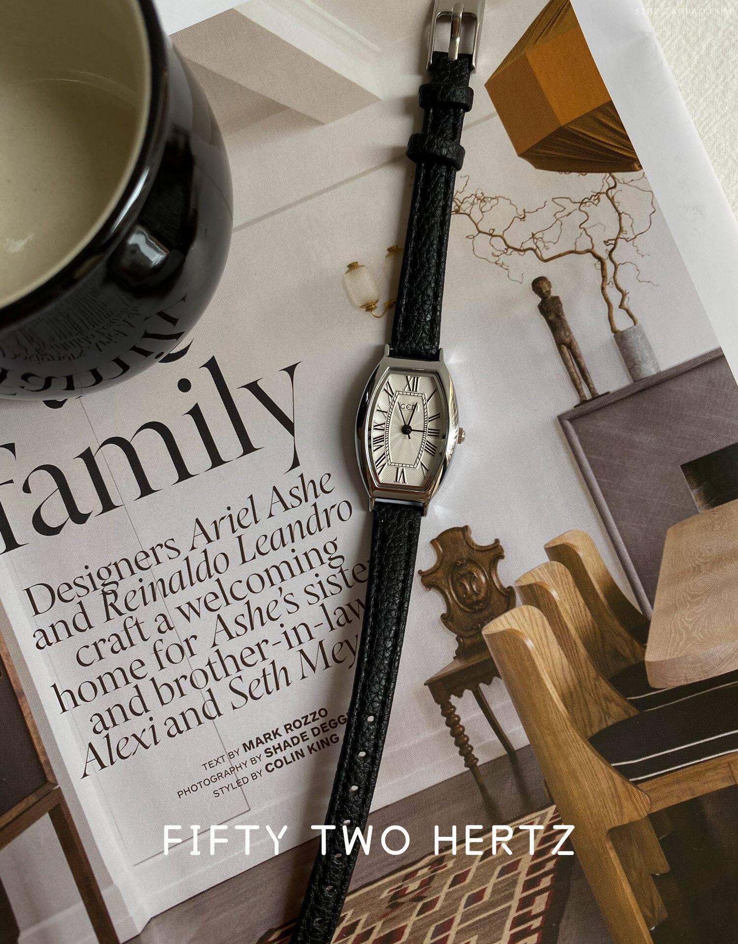 Minimalist Women's Quartz Watch Barrel Shaped Waterproof Luxury_voghion.com