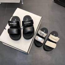 Womens 2024 summer new style double-strap velcro high-end beach slippers with thick-soled bread slippers that feel like shit.