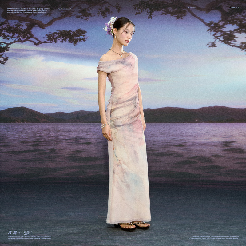 Loumutaku Mengze's "Peach Mist Evening Stream" Off-Shoulder Sleeveless Floral Mesh Dress, Bodycon Fishtail Long Dress Loumutaku Mengze's "Peach Mist Evening Stream" Off-Shoulder Sleeveless Floral Mesh Dress, Bodycon Fishtail Long Dress