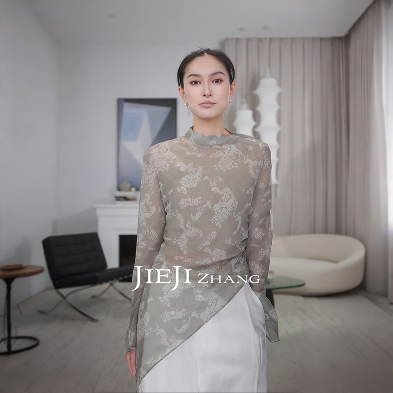 Zhang Qi Jieji Zhang【Cold Smoke】Retro Ink Print Top with Asymmetrical Stand Collar and Flared Sleeves T-Shirt Zhang Qi Jieji Zhang【Cold Smoke】Retro Ink Print Top with Asymmetrical Stand Collar and Flared Sleeves T-Shirt