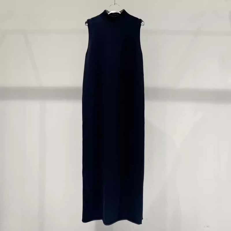The Same Style as the Mall's 2023 Autumn New Dress, Fashionable Slim-Fit, Slimming, Half-High Collar, Sleeveless Long Dress 30819825 The Same Style as the Mall's 2023 Autumn New Dress, Fashionable Slim-Fit, Slimming, Half-High Collar, Sleeveless Long Dress 30819825