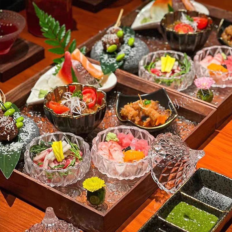 Japanese Restaurant High-End Creative Glass Tableware Plate for Front Counter Cuisine Featuring Sea Urchin Caviar Sashimi Snack Plate