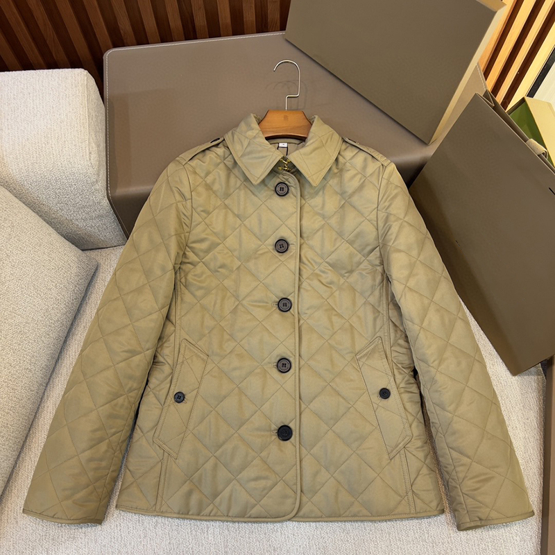 2026 New British Style Classic Solid Color Quilted Loose Slimming Women's Single-Breasted Lightweight Warm Cotton Coat