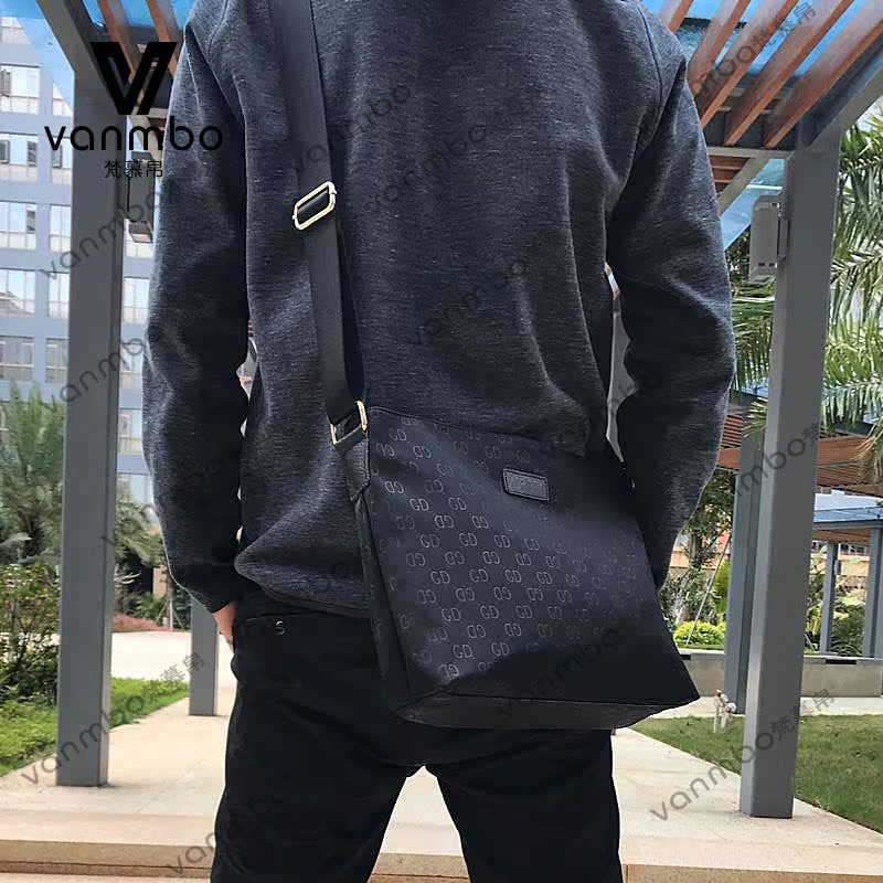 New men's leather men's single shoulder bag Men's Young Oblique Satchel Casual Oxford Bucross Big Capacity Business Men's Bag