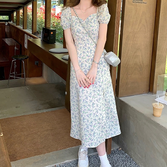 法式方领碎花连衣裙,短袖开叉中长款裙子