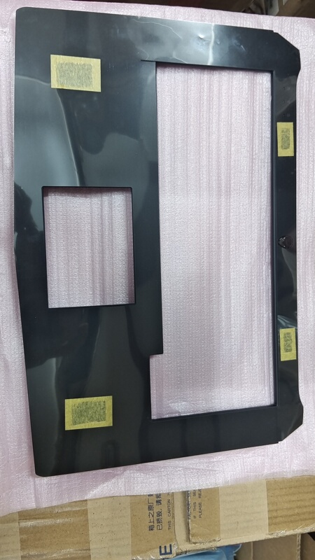 Suitable for Dell Alienware 15 R2 R3 C Shell Palm Rest Shell Cn-0Kxn8G Suitable for Dell Alienware 15 R2 R3 C Shell Palm Rest Shell Cn-0Kxn8G