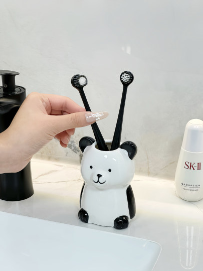 Creative Bear Toothbrush Holder Electric Toothbrush Storage Rack Bathroom Household Couple Toothbrush Organizer Ceramic Base