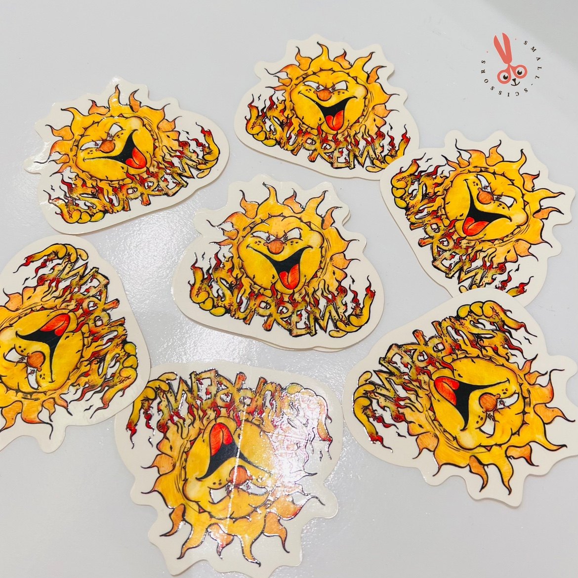 SUPREME贴纸BOX LOGO STICKER:潮人必备!行李箱电脑冰箱贴都抢疯了!-喜字-淘宝好物网
