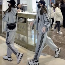 Loose Conspicuic Sports Suit Women Spring Autumn Students Han Edition Cap & Clothing Fashion Casual Two Sets Running Suit Tide