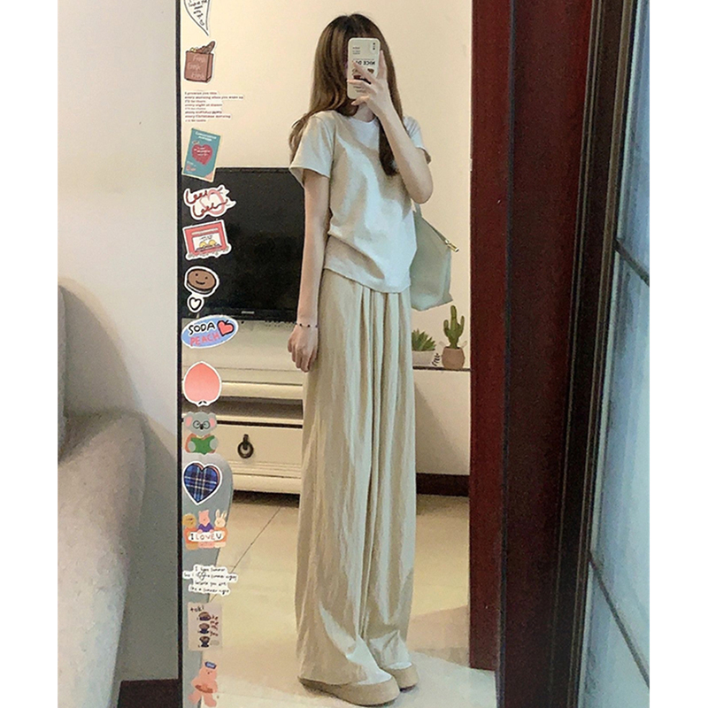 Lazy Style Sports Casual Suit for Women, Summer Regular Shoulder Short-Sleeve Loose Slimming Korean Fashion Wide-Leg Pants Two-Piece Set