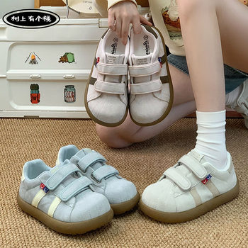 There is a peach on the tree thick sole casual sneakers women's white shoes