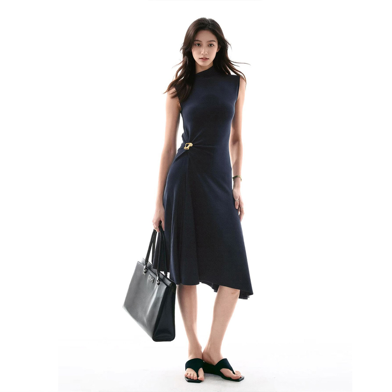 Single Moment 26Ss French Commuter Style Versatile Casual Twist Sleeveless Simple Dress for Women