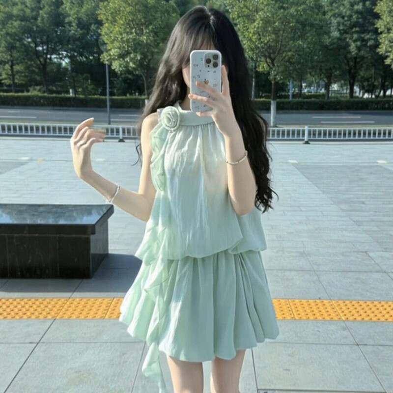 Energetic and Sweet Sports Suit for Women, Summer Student Loose-Fitting Slimming Korean Fashion Top and Short Skirt Casual Two-Piece Set Energetic and Sweet Sports Suit for Women, Summer Student Loose-Fitting Slimming Korean Fashion Top and Short Skirt Casual Two-Piece Set