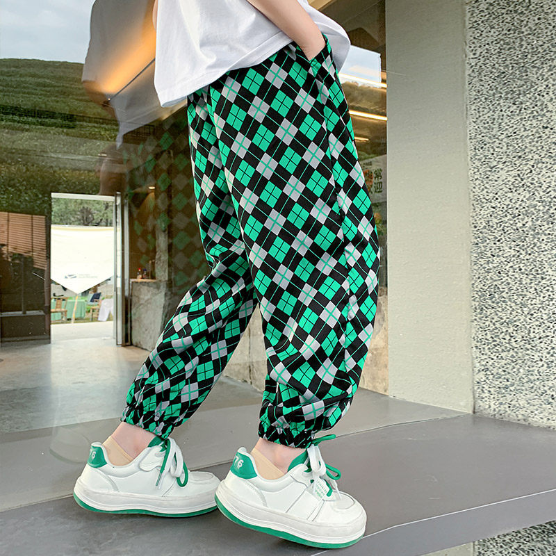 Boys' anti-mosquito pants summer thin section big boy summer bloomers children's sports plaid boy foreign style nine-point pants