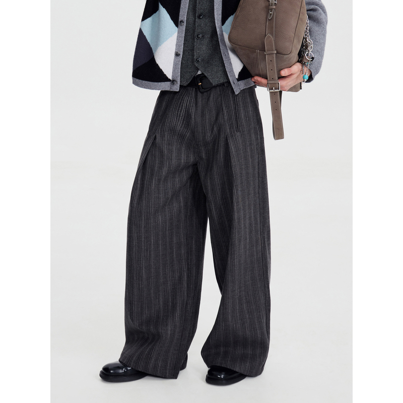 Openfly* Pleated Striped Vintage Casual Trousers with Wrinkled Texture and Loose Drape in Dark Gray