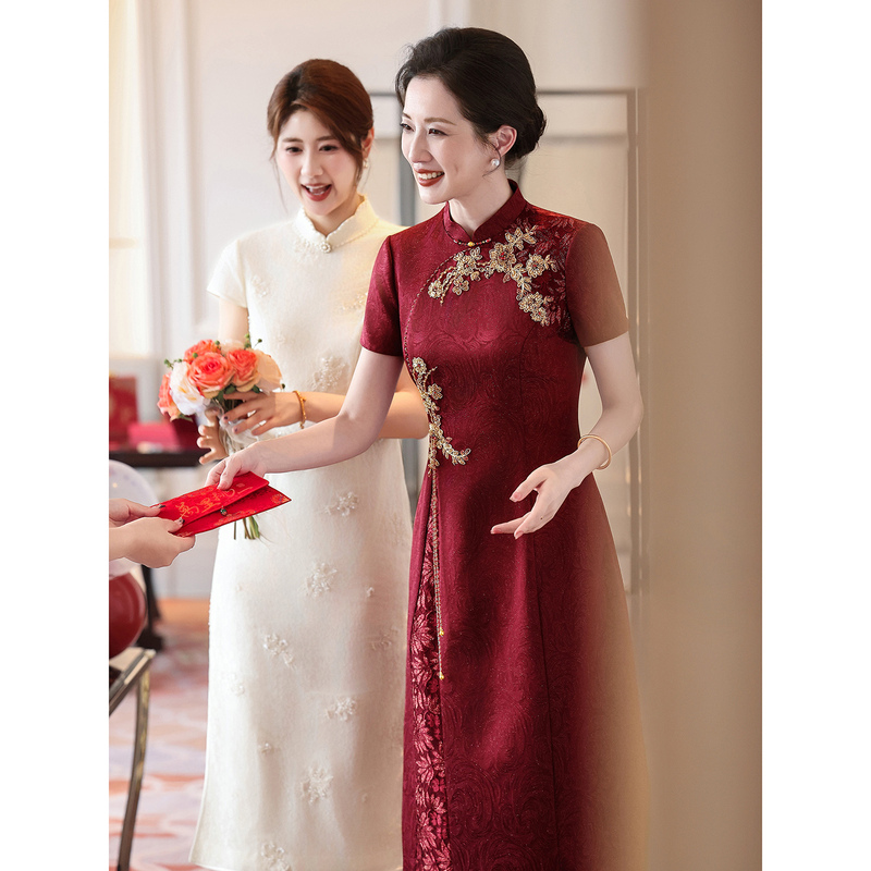 Acetate Mother-Of-The-Bride Dress 2026 New Style Qipao High-End Light Luxury Elegant Petite Wedding Dress for Mother-In-Law Acetate Mother-Of-The-Bride Dress 2026 New Style Qipao High-End Light Luxury Elegant Petite Wedding Dress for Mother-In-Law