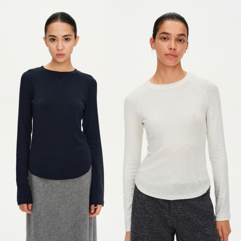 Swing Day Easy Layering / Soft and Skin-Friendly Slim Fit Curved Hem Round Neck Versatile Knit Base Shirt