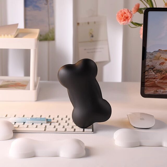 Bone Mouse Pad Wrist Rest for Girls, Cute Cartoon Non-Slip Mouse Pad, Non-Slip Gaming Silicone Hand Rest, Creative Soft Pad