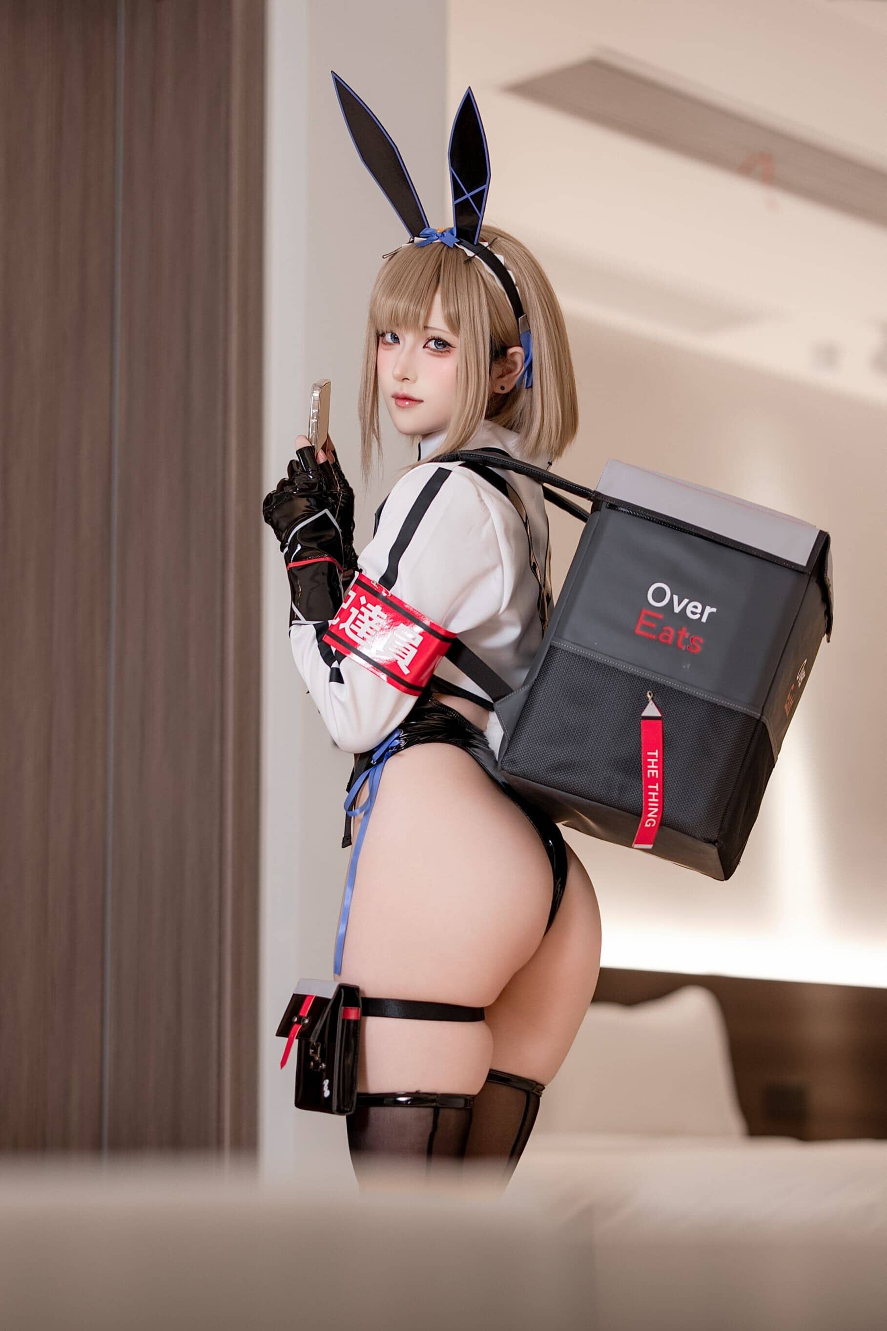 屿鱼Yukako 外卖兔女郎 葵