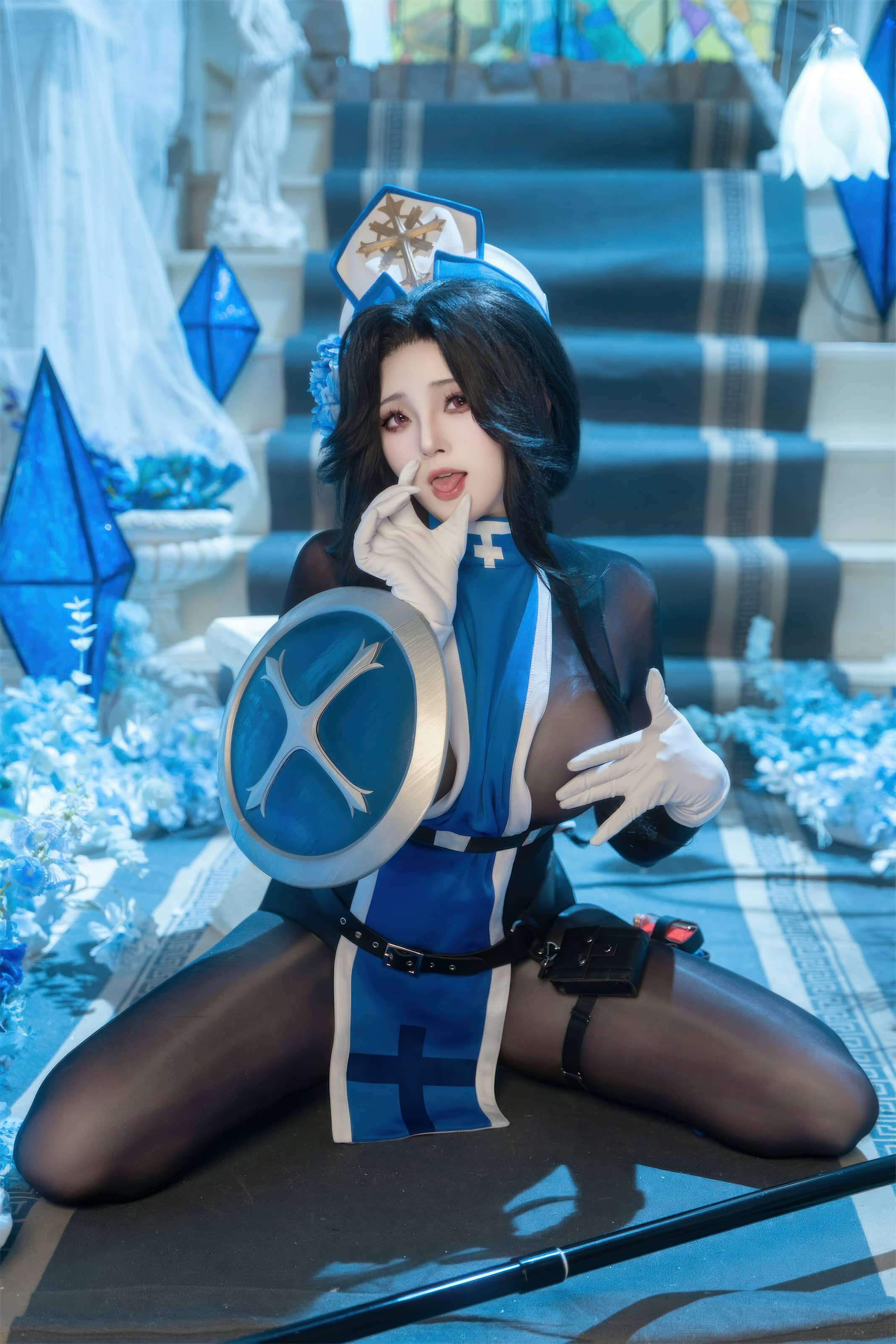 Natsuko_夏夏子 Nikke胜利女神 梅登·冰玫瑰