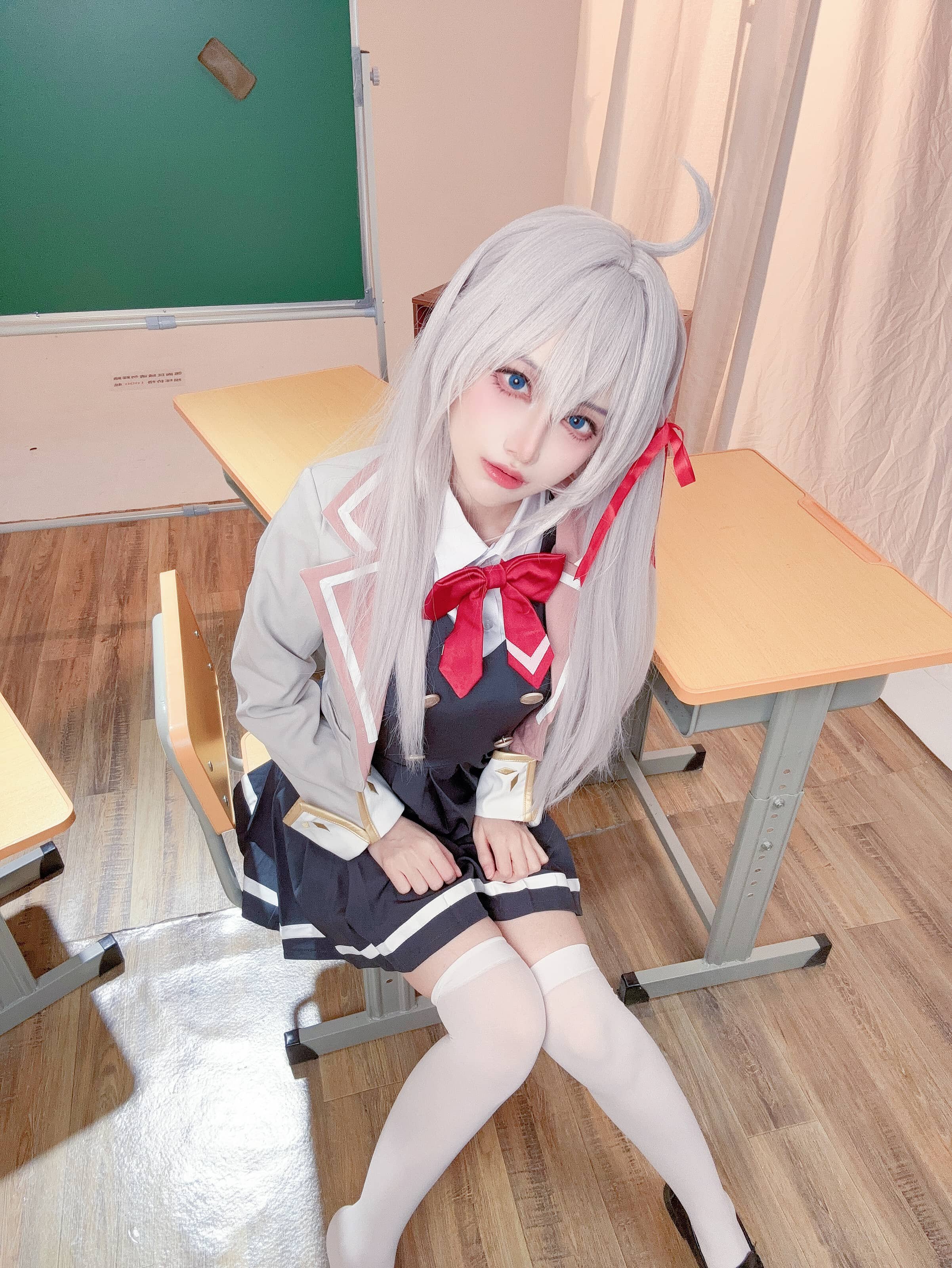 Shika小鹿鹿 艾莉同学