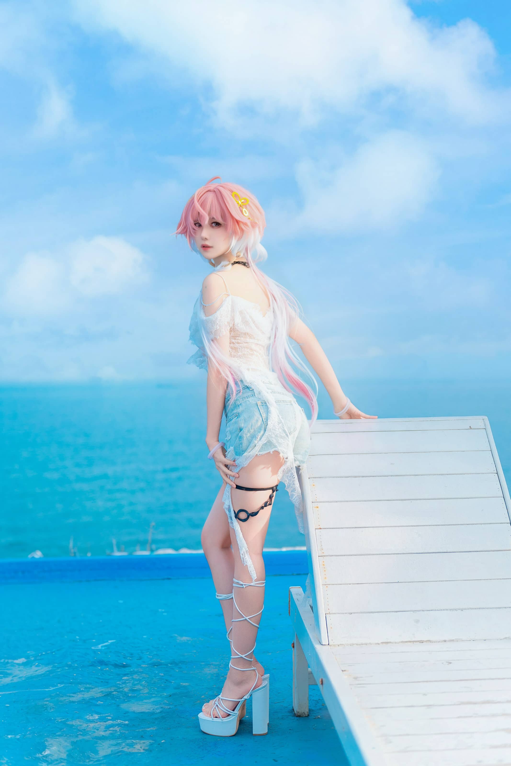 Shika小鹿鹿 鸣潮 长离 海