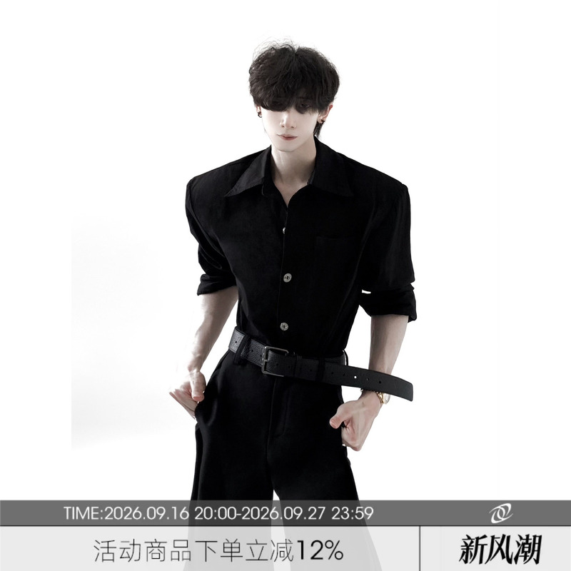 Autumn Mountain Style/Tension Manly Slim Fit Padded Shoulder Black Shirt for Men, High-End Mid-Sleeve Wide Shoulder Narrow Waist Men's Shirt