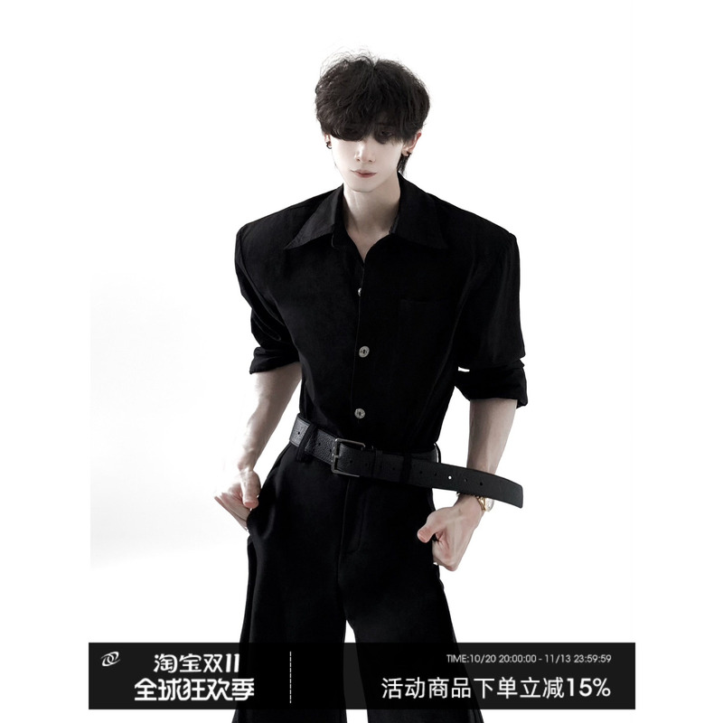 Autumn Mountain Style/Tension Manly Slim Fit Padded Shoulder Black Shirt for Men, High-End Mid-Sleeve Wide Shoulder Narrow Waist Men's Shirt