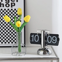 Ярко -черные часы+тюльпан [Set] был выбран 80%