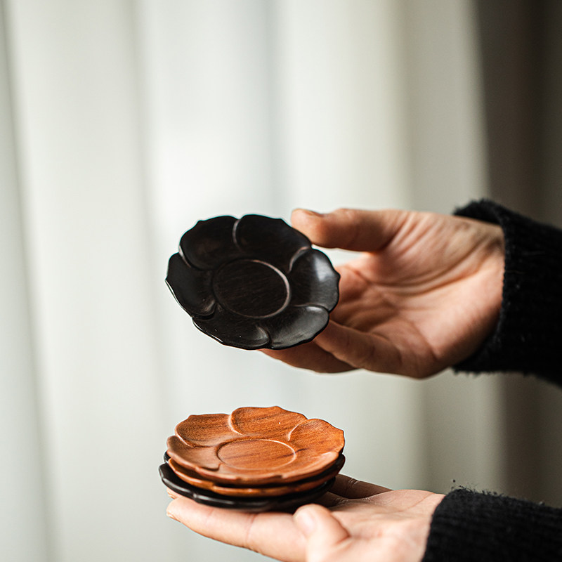 Tea room of the fire of fire | solid wood cup tover purple light sandalwood tea totwo with petals whole wood diameter 7 3-Taobao