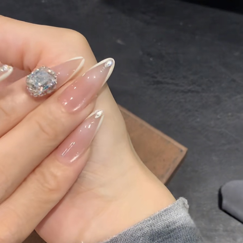 【Nude Crystal White Edge】Handmade, Dazzling, Cool and Luxurious Style, Detachable Wearable Nails