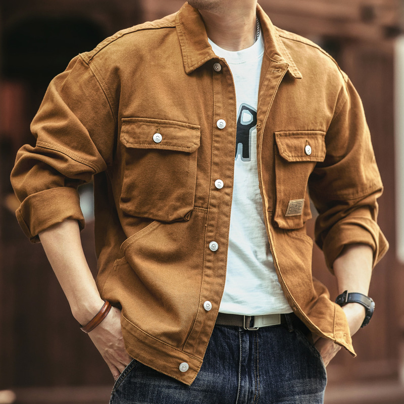 Gelanlu American-Style Heavy-Duty Vintage Denim Jacket for Men, New Loose-Fitting Tough Guy Hunting Workwear Jacket for Spring and Autumn