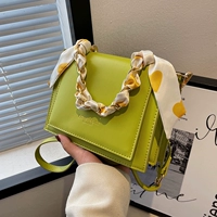 Желтый (1) с шелковым шарфом + кулон + ароматическая таблетка + подарок