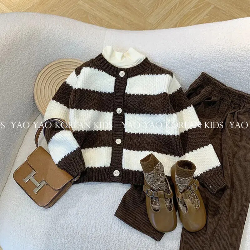 Frying Street Children's Clothes 2023 Spring Han Edition New Yang Girl Strip Sweater Sweater two pieces