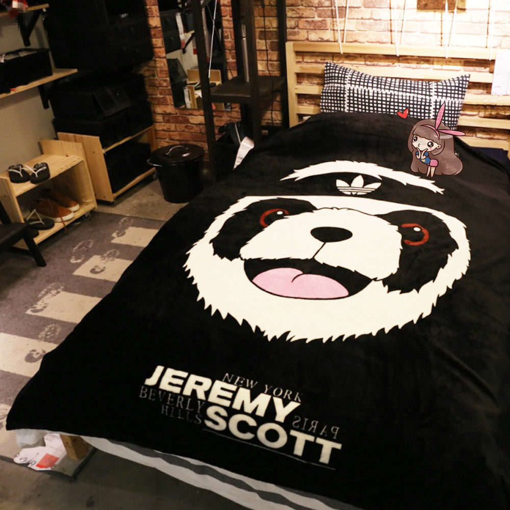 Tiger flannel ADI gift Panda trend Flannel spring, summer, autumn and winter single double blanket outdoor insulation blanket