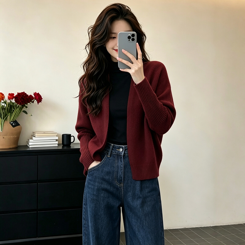 Burgundy Elegant Long-Sleeved Sweater Cardigan Jacket for Women 2026 Early Autum New Style Accessible Luxury High-End Knitted Top Burgundy Elegant Long-Sleeved Sweater Cardigan Jacket for Women 2026 Early Autum New Style Accessible Luxury High-End Knitted Top