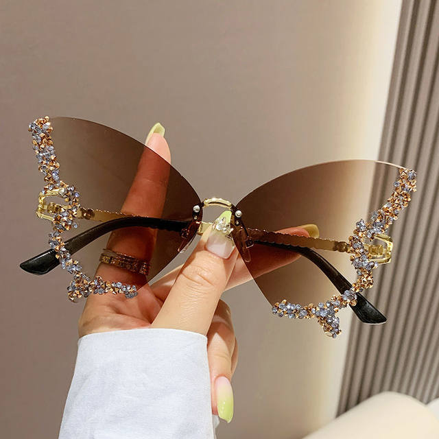2024 New Large Frame Diamond-Encrusted Butterfly Sunglasses, Fashionable Photo Props, Performance Props, Glasses, Women's Sunglasses