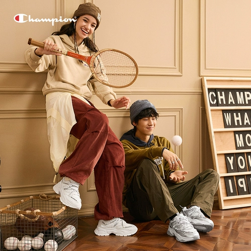 Весенняя спортивная обувь на платформе для влюбленных, 2025 года, тренд сезона