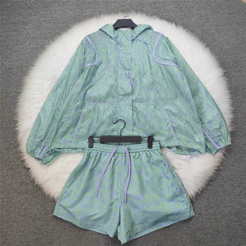 Green Tie-Dye Sun Protection Clothing Set for Women 2025 Summer New Style Lightweight Breathable Hooded Sun Protection Clothing Shorts Two-Piece Set Green Tie-Dye Sun Protection Clothing Set for Women 2025 Summer New Style Lightweight Breathable Hooded Sun Protection Clothing Shorts Two-Piece Set