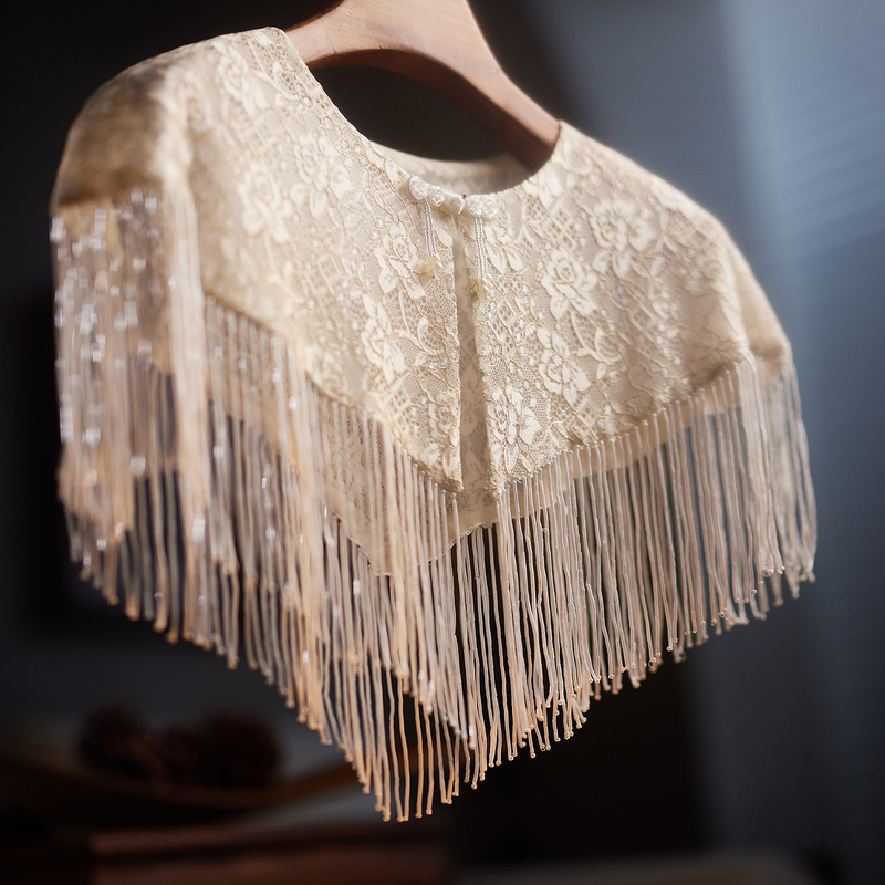 New Champagne-Colored Heavy Handcrafted Short Jacket, Versatile and Ultra-Fairy Thin Lace Shawl to Pair with Dresses and Cheongsams