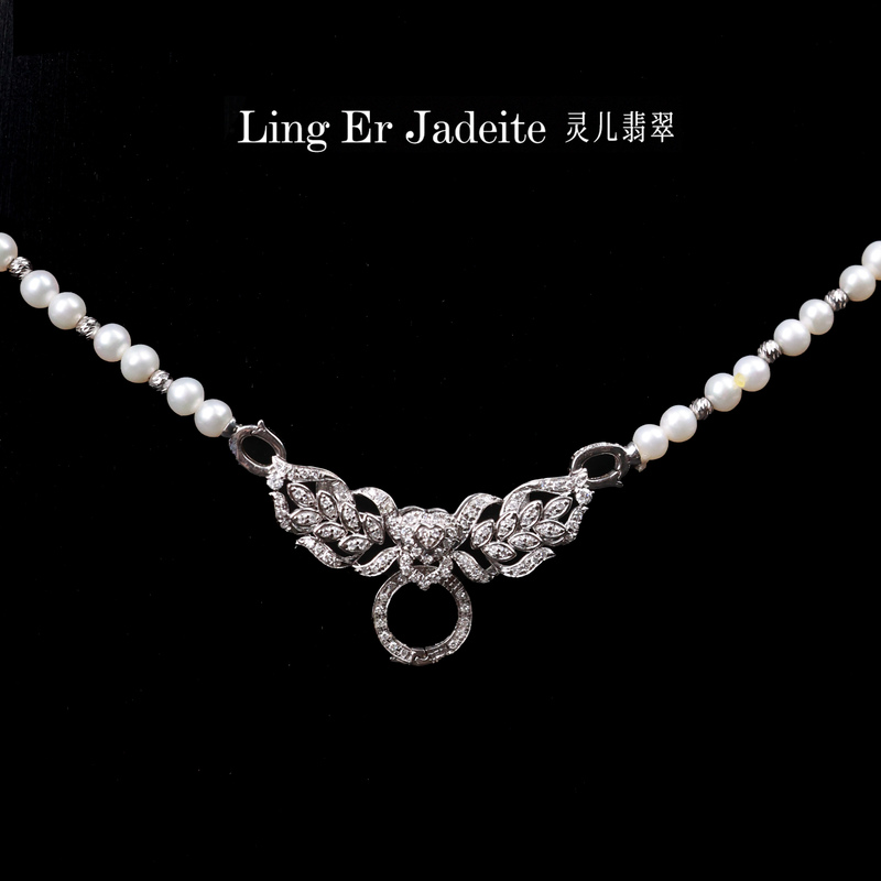 [Recommended by Ling'Er] 18K Gold Double-Winged Star-Diamond Versatile Pendant