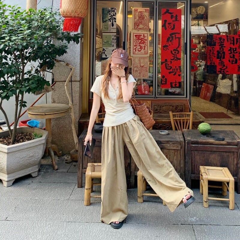 Petite Women's Summer Sporty Outfit, Loose and Fashionable Korean Style, Henry Collar Short-Sleeve Top with Wide-Leg Pants, Casual Two-Piece Set, Trendy