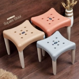 Квадратный карликовый стул взрослый детский стул Пластиковый стул Домохозяйство для моды, меняющая туфли для купания детского сада, маленькая скамья маленькая скамейка