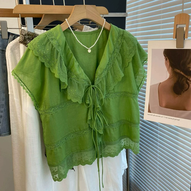 This Year's Trend~ Green Lace V-Neck Tie Short-Sleeve Shirt for Women, Summer Loose Fit, Slimming and Stylish Top